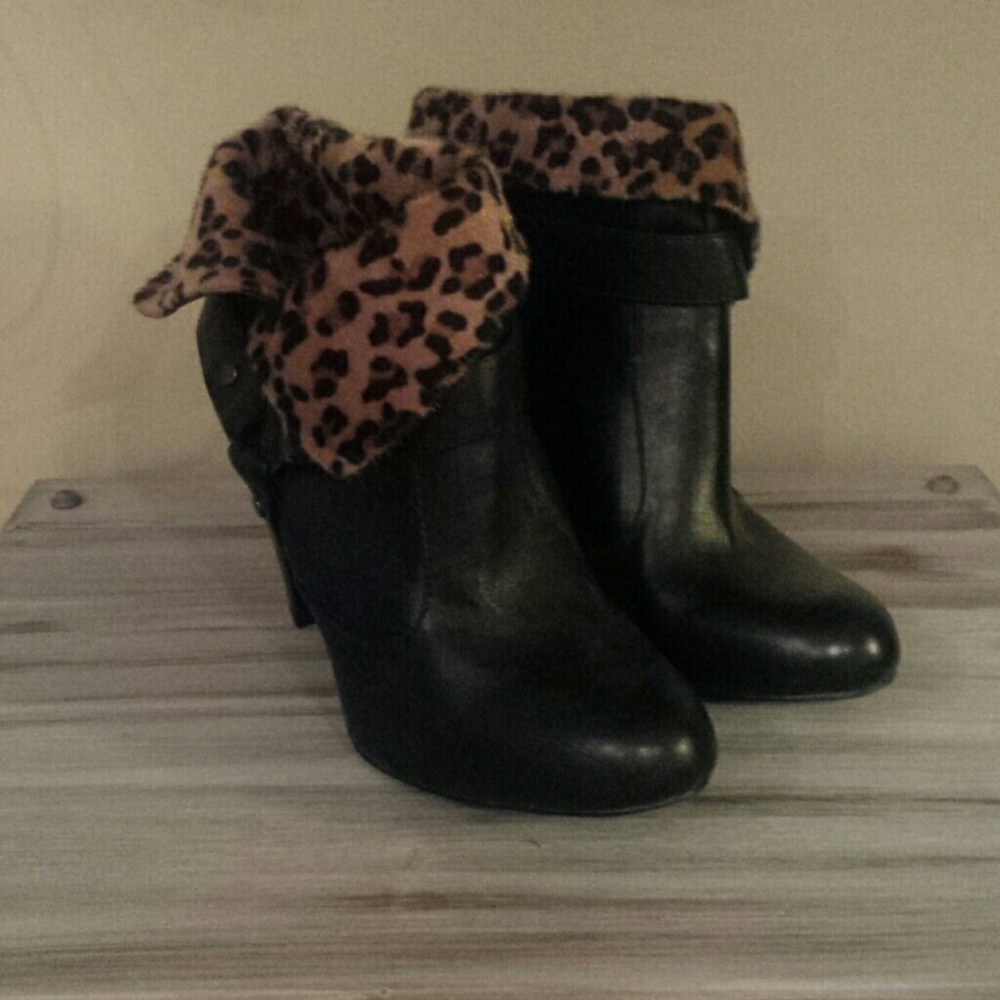 Brand new black and leopard ankle booties
